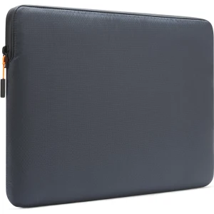 Etui Pipetto Sleeve, Ultra Lite MacBook 15/16, Granat